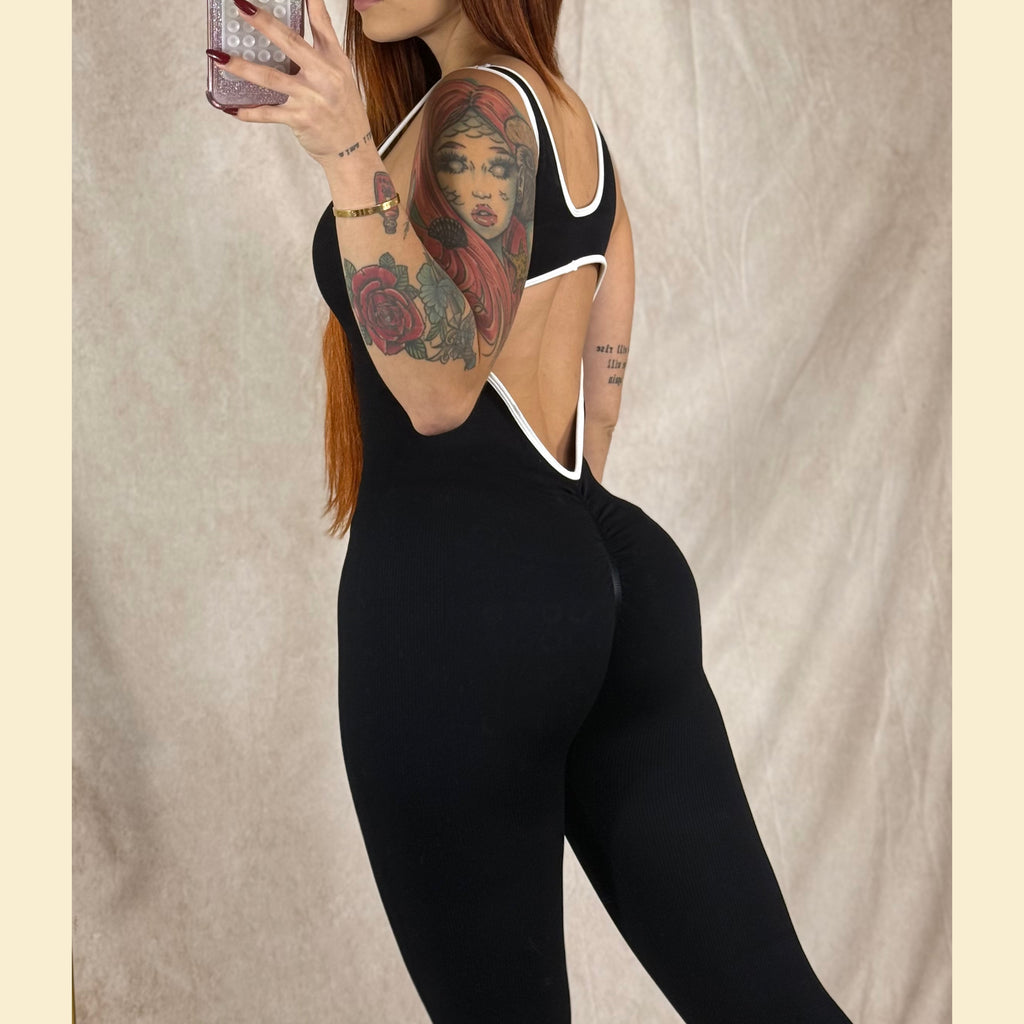 Shy Noir Set