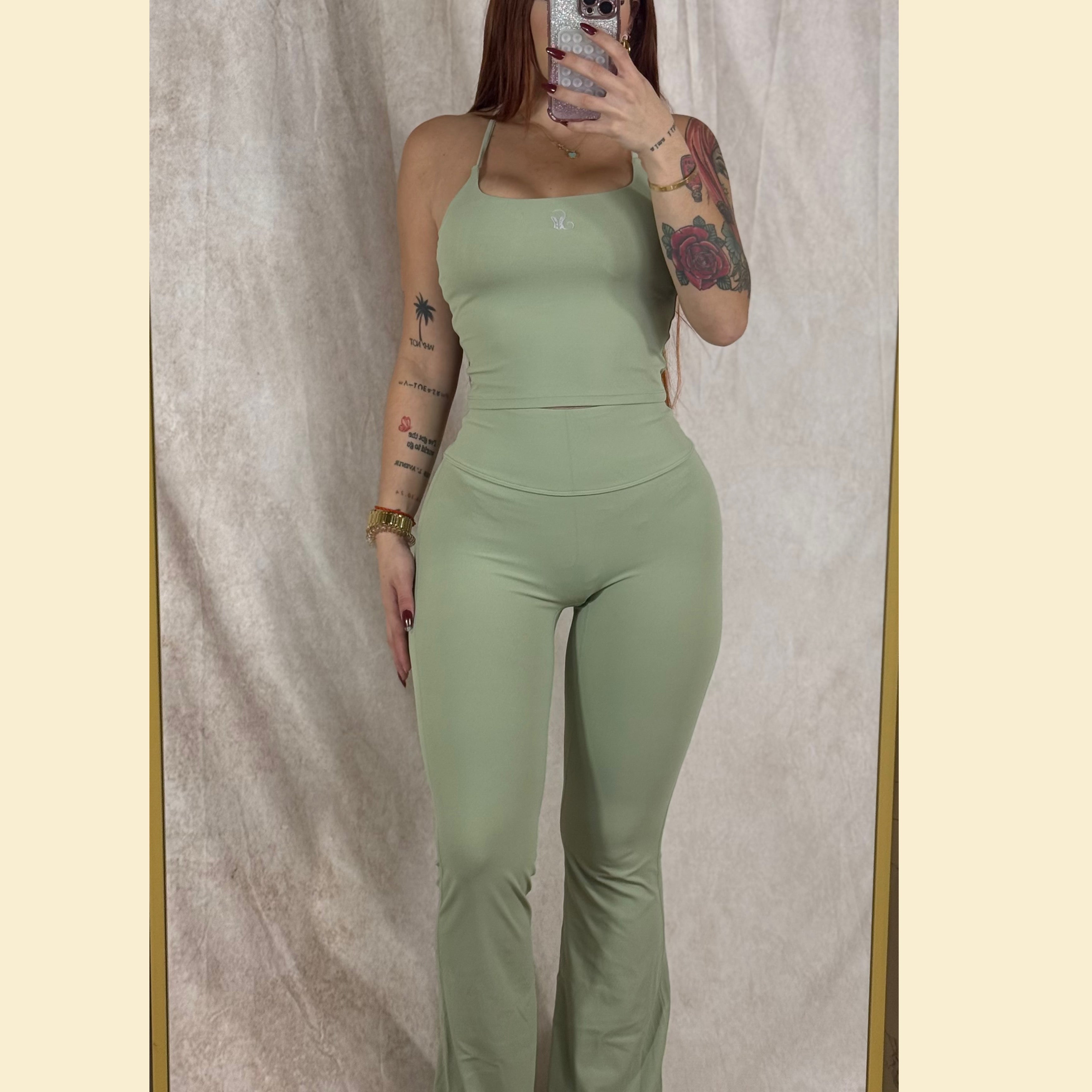 Shy Aura Set