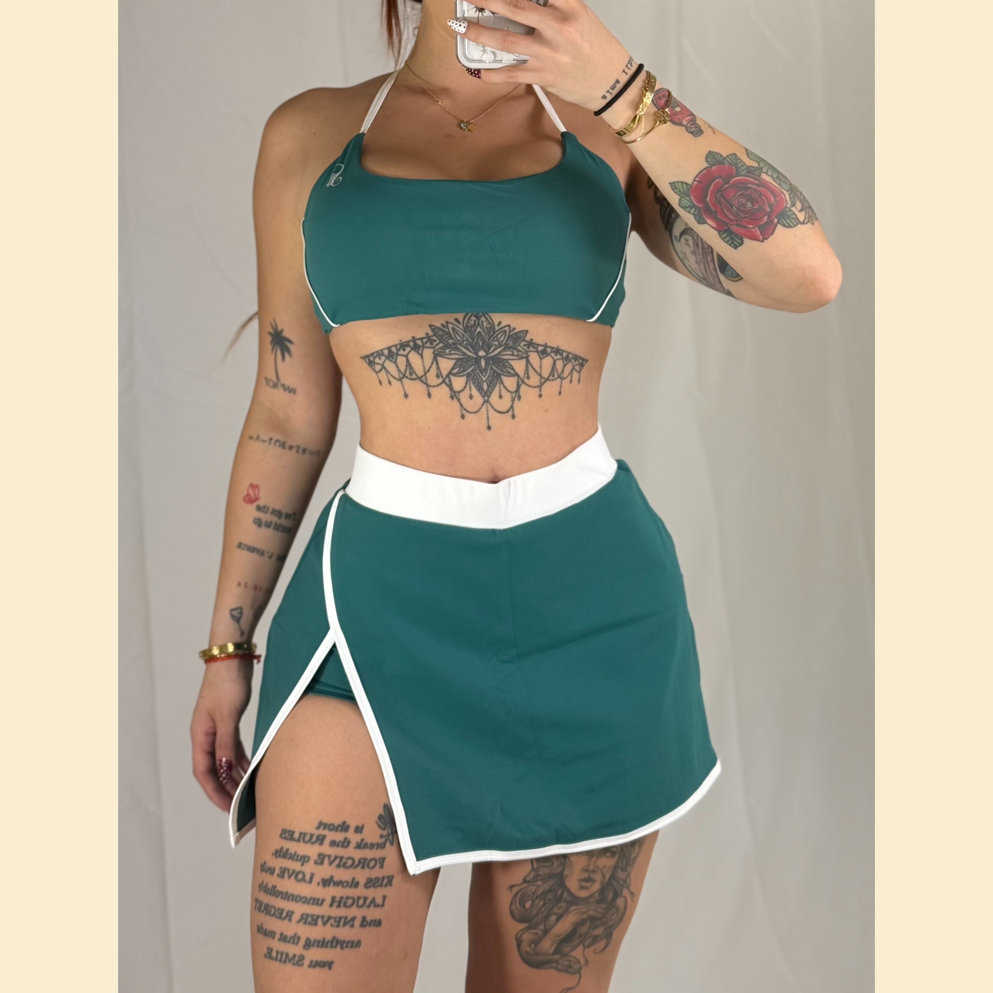 Emerald court set