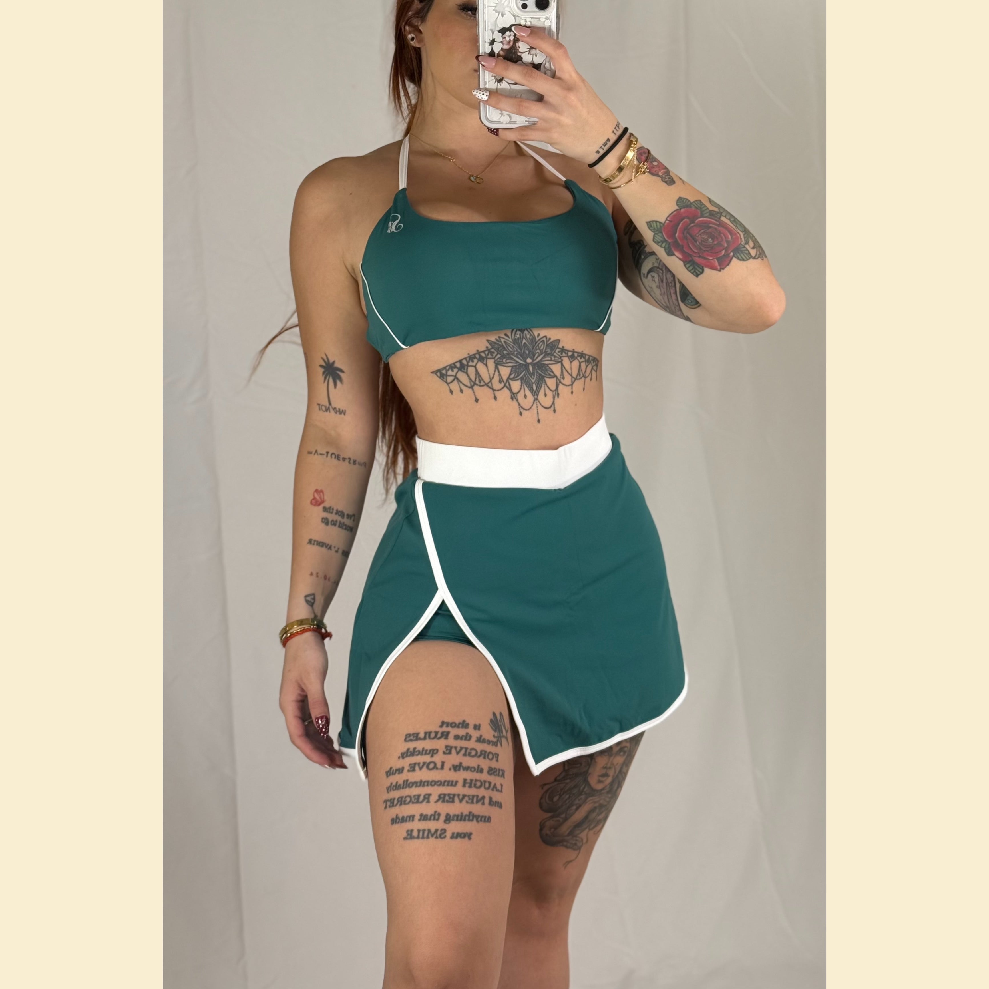 Emerald court set